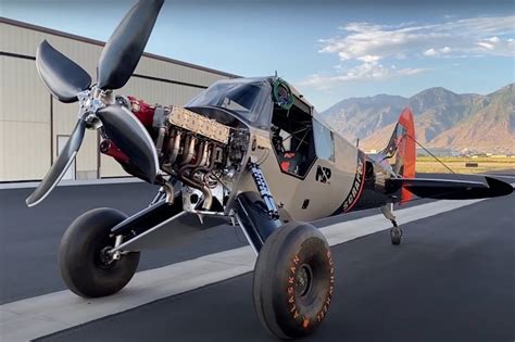 Engineer Crams Monstrous 13 Liter Engine Into A Small Bush Plane