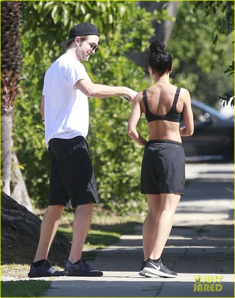 Robert Pattinson And Fka Twigs Hit The Gym For Couple S Workout Photo 3353233 Robert Pattinson