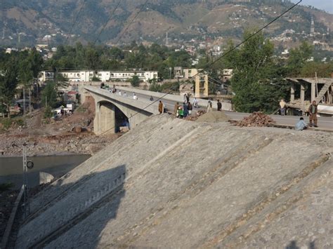 It lies in the south of the kugart valley, in the foothills of the babash ata mountains to the north. Jalalabad Bridge Muzaffarabad Completed.