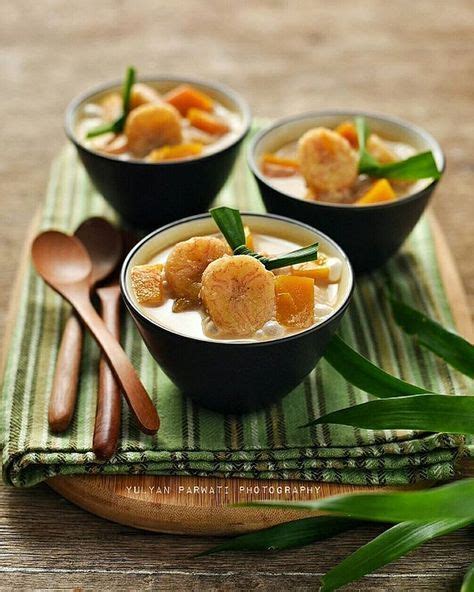 Tambahan wortel dan bayam membuat hidangan ini sajikan dengan pure labu kuning tadi. Kolak Pisang Labu (มีรูปภาพ) | การทำอาหาร, อาหาร, อาหารและ ...
