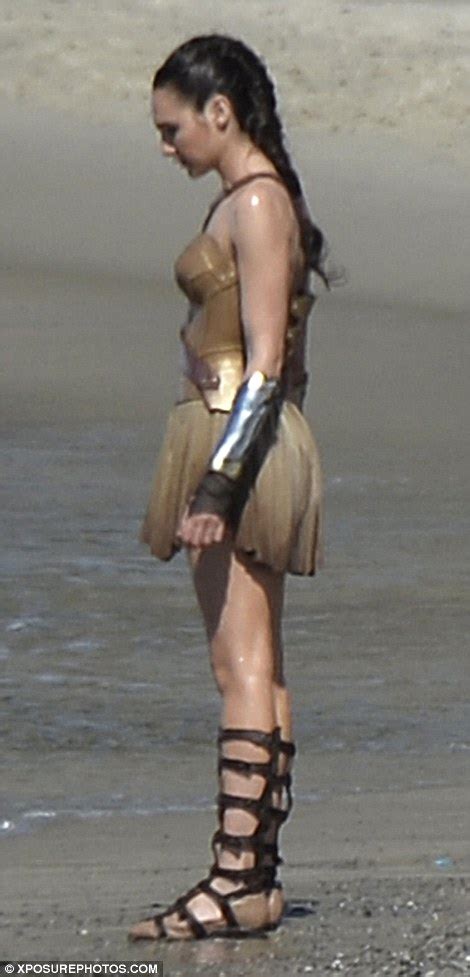 Wonder Womans Gal Gadot Wears Sexy Corset With Chris Pine On Set In