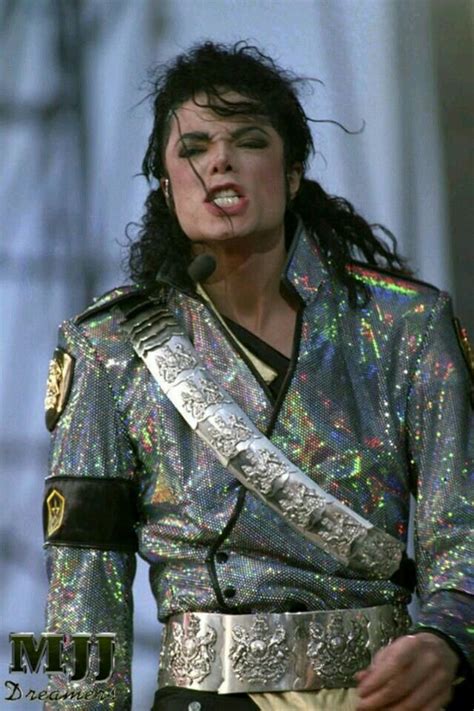 Pin by Mar Ramírez on Michael Jackson Michael jackson dangerous