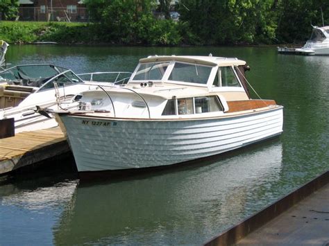 Get classic cabin cruiser plans ~ jamson. 1960_CHRIS_CRAFT_SEA_SKIFF_30_001_Y7W9.jpg (1620×1215 ...
