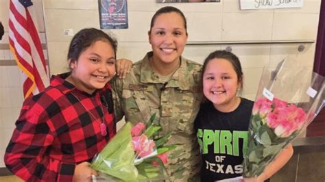 Military Mom Surprises Daughter And Niece During School Assembly Youtube