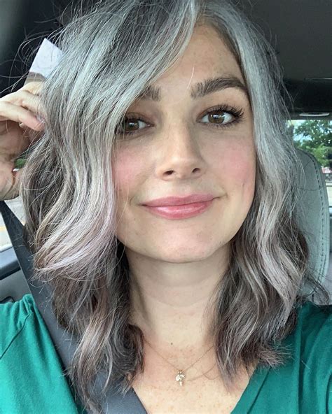 Blending In Grey Hair With Highlights Fashionblog