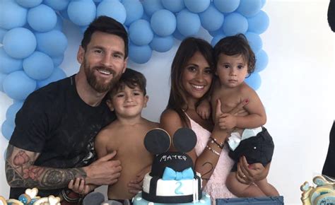 Fotos Messi Y Su Esposa Esperan Un Tercer Hijo Hoy Los Ángeles