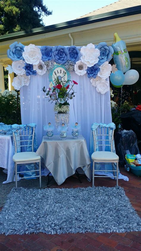It could be hilarious to drag out the 'adult baby' theme too. Pin by Stephany Pacheco on babyshower ideas | Baby shower ...