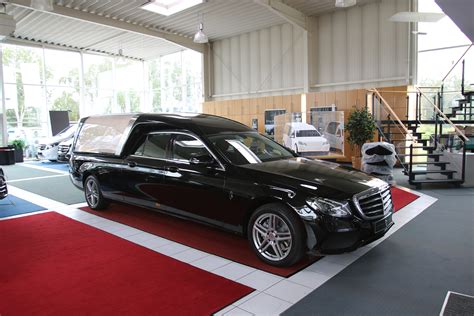 Bestattungswagen Auf Basis Mercedes Benz E Klasse „5 Türer“ Neu Kaufen