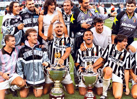 „trofeo berlusconi taurę laimėjo ac „milan klubas. L'altro calcio di Porrini, il tifoso dell'Inter che vinse ...
