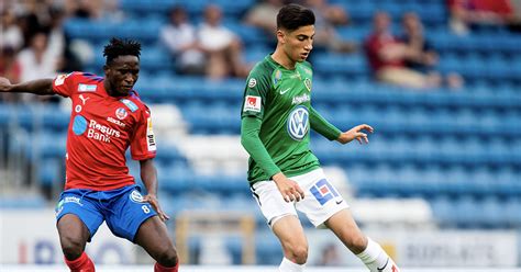 Peter gwargis (born 4 september 2000) is a swedish footballer who plays as a left midfield for british club brighton & hove albion. Bomben: Svenske jättetalangen Peter Gwargis klar för Brighton
