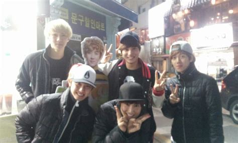 Im hyun kyun 임현균, fluent in korean, chinese, and english. 13.02.07 EXO's Manager Twitter Update: EXO-K - BAEK FROM ...