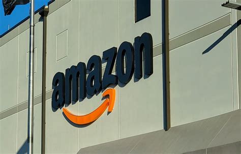 Nel 2021 Amazon Ha Investito Oltre 4 Miliardi Di Euro In Italia I
