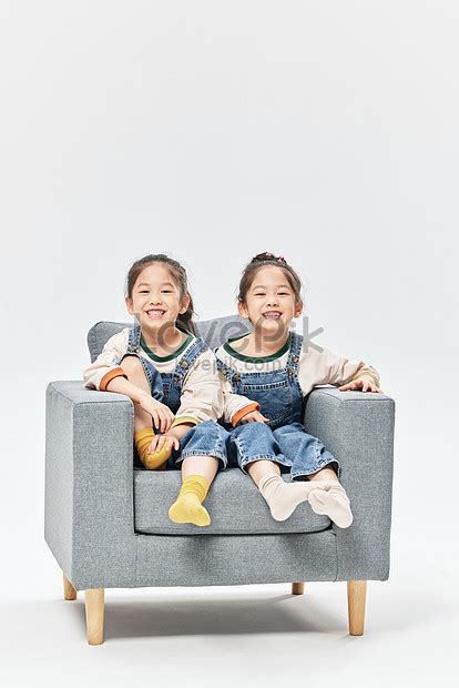 รูปฝาแฝดเล่นกับความสุข hd รูปภาพฝาแฝดเด็กหญิงเด็กหญิงเด็กไร้เดียงสาน่ารักเด็กบ้านเล่นกับบริษัท