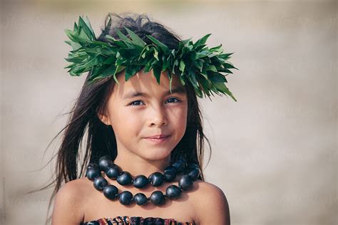 Portrait Of A Young Traditional Hawaiian Hula Dancer Girl Del Colaborador De Stocksy Shelly