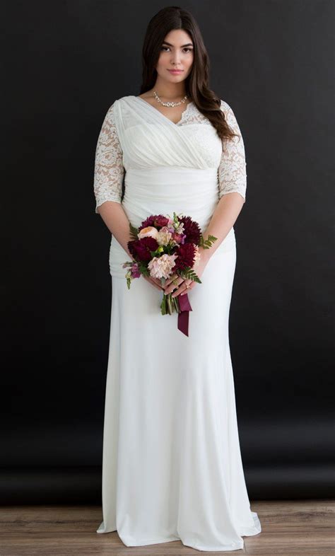 Confetti & lace hosts say yes to the dress uk, the tlc show that follows brides on a quest to find the perfect gown. Plus Size Wedding Dress to Accentuate Your Figure in 2020 ...