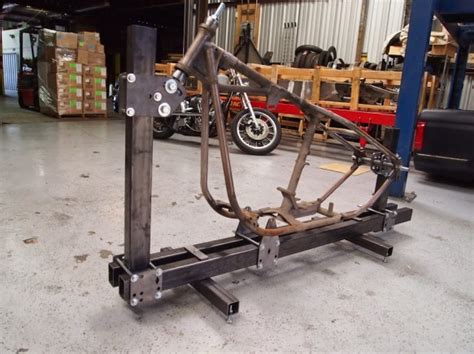 Neck fixture, axle plate fixture, two base clamps, neck cones, feet kit, adjustable width fixture, and threaded discusses chopper frame plans and how to get free shipping/handling on these motorcycle frame plans too. Motorcycle Frame Jig Kit | South Bay Street Machines