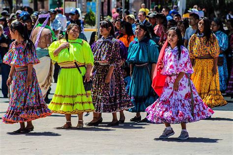 Indígenas Celebran La Semana Santa Rarámuri