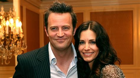 what we know about matthew perry and courteney cox s real life friendship