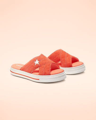 Aufrufe 10 tsd.vor 3 tage. One Star Sandalism Turf Orange/Egret/White | Neon converse shoes, Converse slip on shoes, Women ...