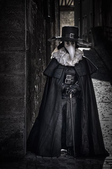 #plaguedoctor #plague #plaguedoctorcosplay #plaguedoctormask #cosplay #cosplayer #cosplayersofinstagram #bubonicplague #raven #theblackdeath #pest #pestdoktor #thedoctorisin #pestmaske. Pestdoktor Foto & Bild | usertreffen+veranstaltungen ...