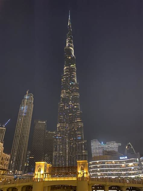 Dubai Uae Dubai Uae Burj Khalifa San Francisco Skyline Travel