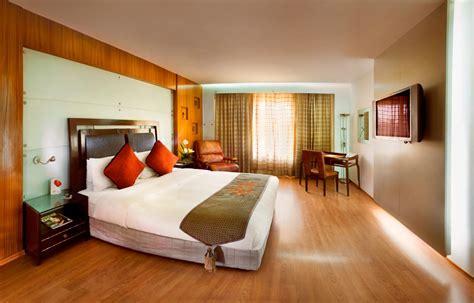Luxury Hotels In Mumbai Mumbai Five Star Hotels The Lalit Mumbai