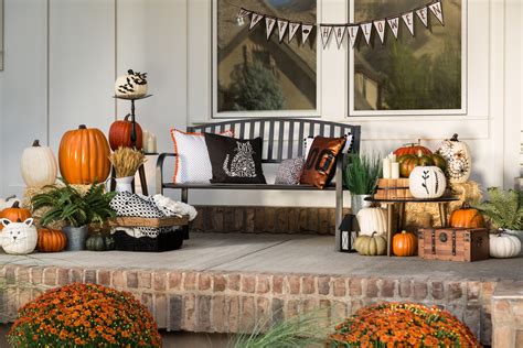 Make An Entrance Diy Your Halloween Front Porch Cricut