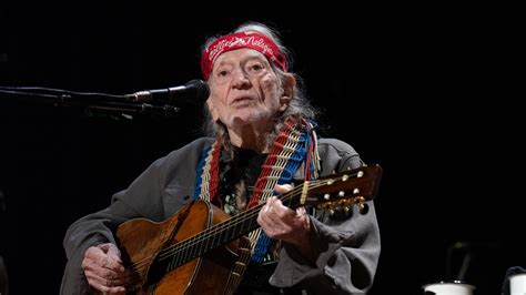 2024 Outlaw Music Festival with Bob Dylan, Willie Nelson hits Holmdel