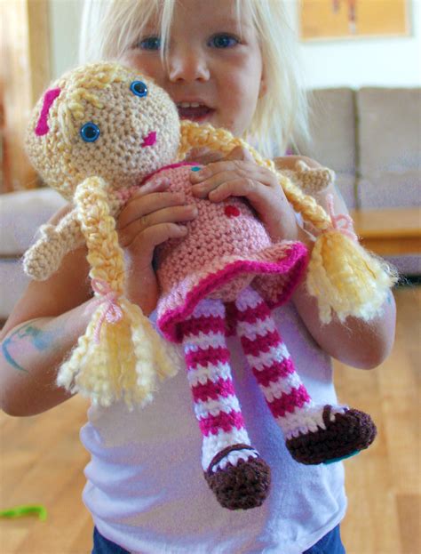 Come check out what we have or share your own! Free Crochet Pattern Doll | Blogged: easymakesmehappy ...