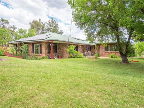 10 Cluny Road Armidale Property History And Address Research Domain