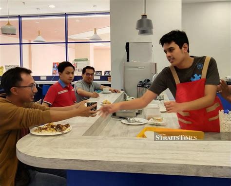 While straws remain available for our guests who wish to use them they will no longer be automatically provided with soft drinks or cocktails served. Selangor kickstarts no plastic straw campaign | New ...