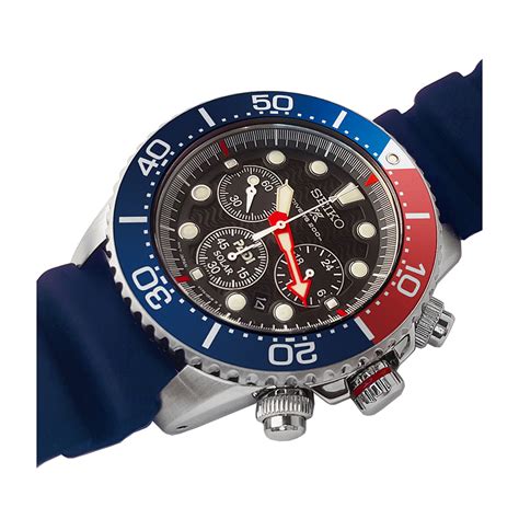 Seiko is one of the few fully integrated watch manufactures. Seiko SSC663P1 watch - Prospex