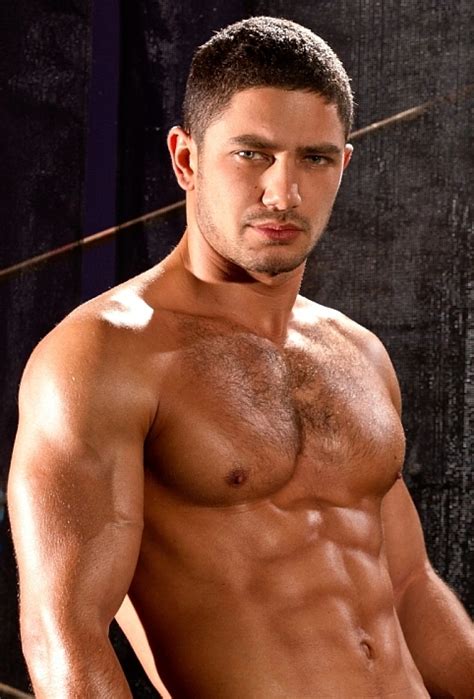 Dato Foland