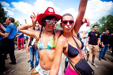 tomorrowland is one of the largest electronic dance music festivals in the world edm girls