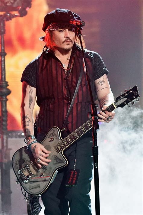 Johnny Depp Strums A ‘haunting Tune For Instagram Fans Did You Know He Wanted To Be A Rock