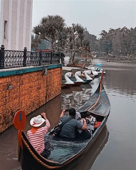 10 Tempat Liburan Dekat Jakarta Untuk Akhir Pekan