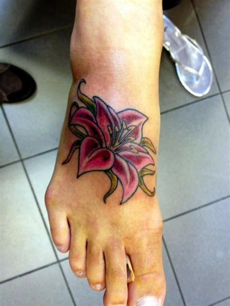 Pin by Kaye Parkinson on Nails, nails, nails | Lily flower tattoos