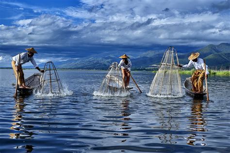 Fishermen Of Inle Lake Smithsonian Photo Contest Smithsonian Magazine