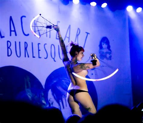 Photos From The Suicide Girls Blackheart Burlesque Nsfw Detroit