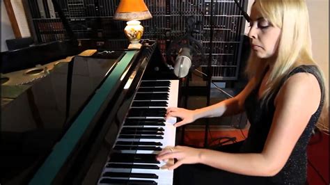Super Female Pianist Singer Dubai Entertainers Youtube