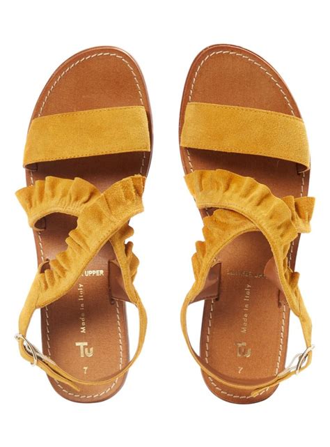 57 Pairs Of Sandals To Buy This Summer Summer Sandals