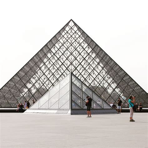 Glass Pyramids Louvre Museum Museedulouvre Louvre Musée Du Louvre