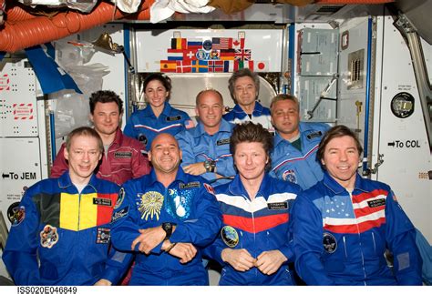 Esa Expedtion 20 And 21 Crewmembers And Spaceflight Participant Guy