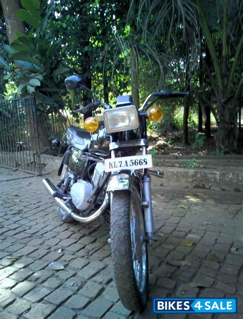 Check mileage, colors, rd350 speedometer, user reviews, images and pros cons at maxabout.com. Second hand Yamaha Rajdoot in Ernakulam. Full plating and ...