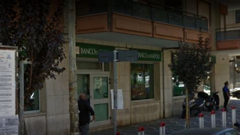 38 filiali nel comune di bari (ba) banco di napoli: Paura al Banco di Napoli, locali evacuati