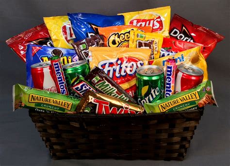 BIG BASKET OF LITTLE CALORIES