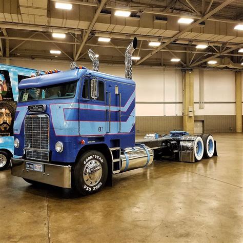 Big Rig Chrome Shop On Instagram Some Say Cabovers Are Making A