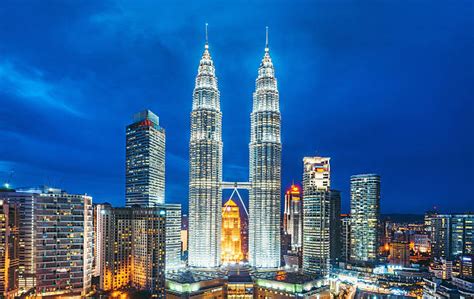 Petronas Twin Towers Stock Photos Pictures And Royalty Free Images Istock