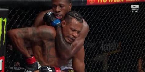 Randy Brown Stops Cowbabe Oliveira With One Armed Rear Naked Choke UFC Highlights