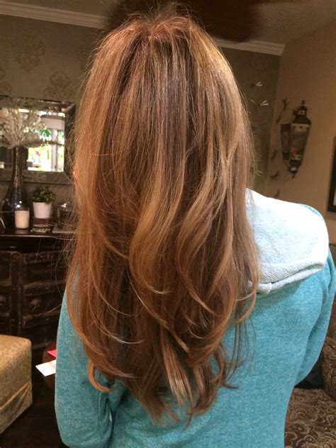 Whether you're looking for something super bold, or you favor a subtler look, there are highlights, babylights, ombrés, and. Natural highlights and long layers | Long hair styles ...